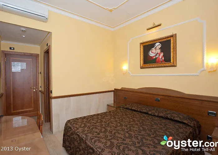 Marco Polo Hotel 3*